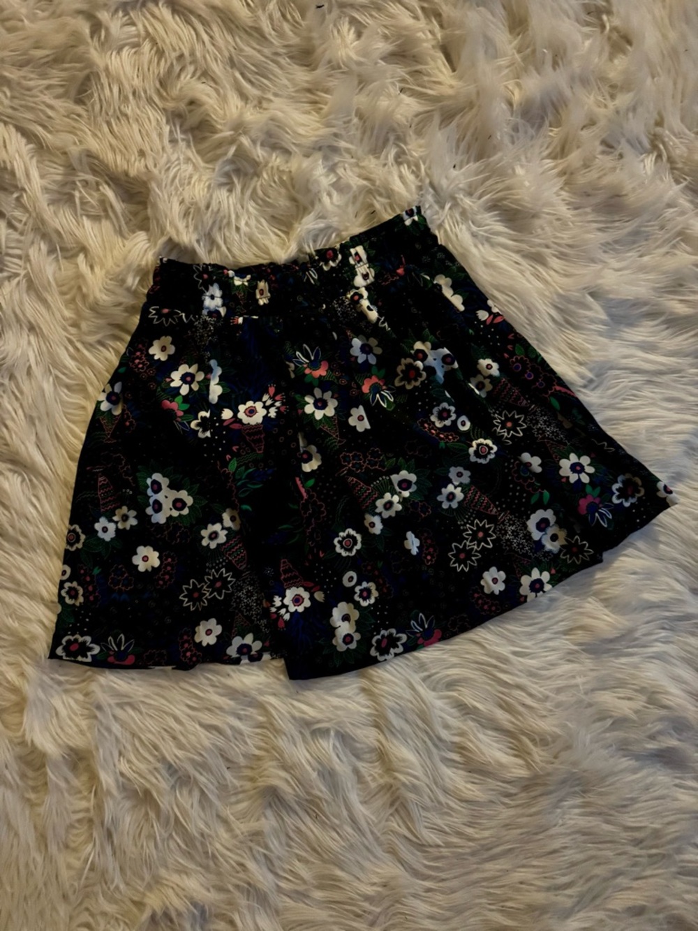 Uniqlo floral print skort